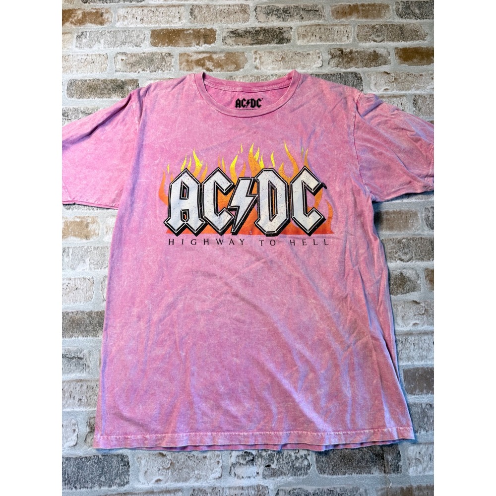 ACDC Highway to Hell Graphic T-Shirt Pink Acid Wash Rock Band Tee Womens Small